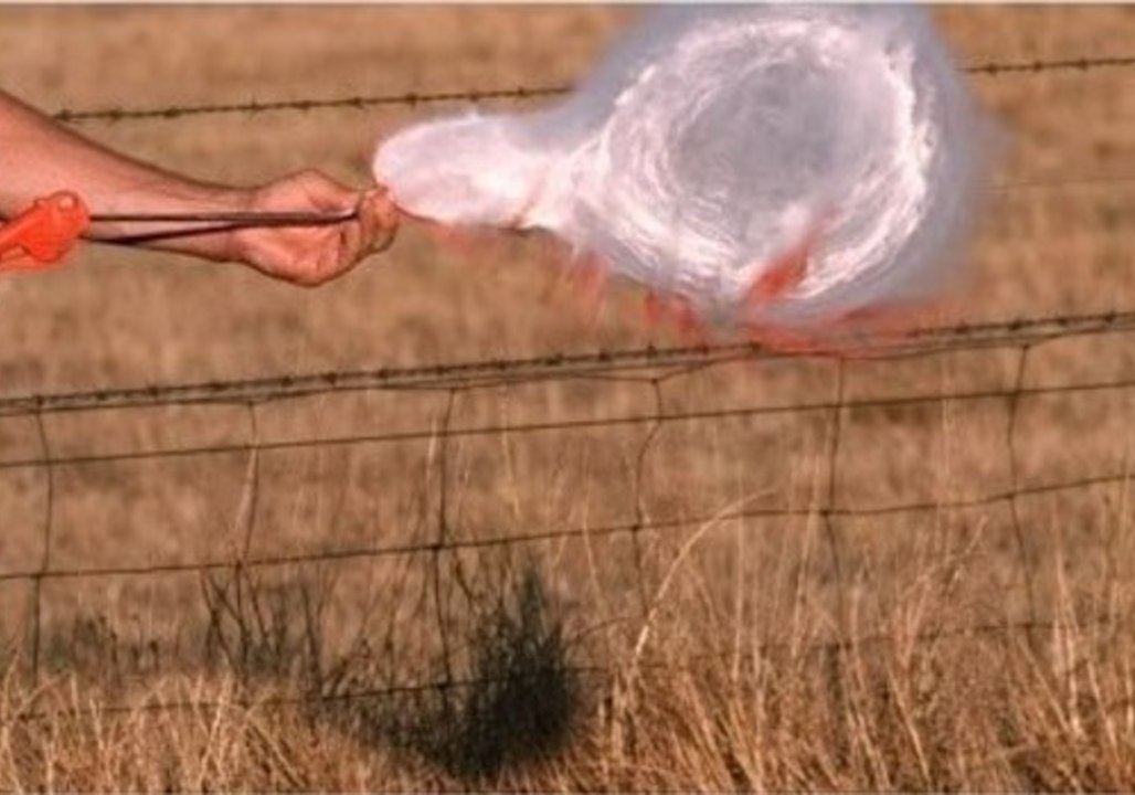 Slo-Mo Balloons Burst in Clouds of Powder