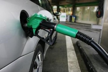 Petrol Fiyatlarının Kaderi Perşembe Günü Çizilecek