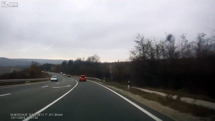 Cop Decides To Make A U Turn In Traffic