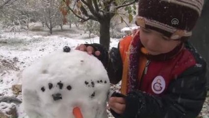 Ömer Asaf'ın, Kardan Adamı da Kömür Karası