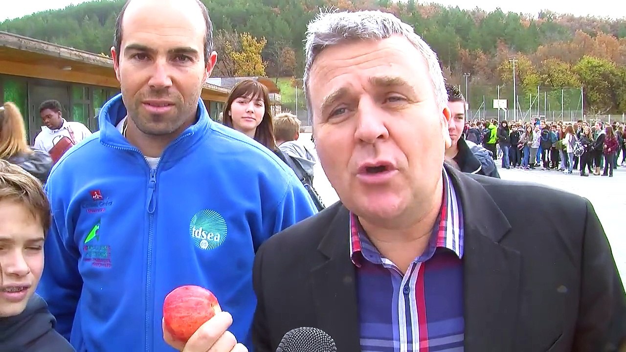 D!CI TV: distribution de pommes et de jus de fruits au collège de Tallard
