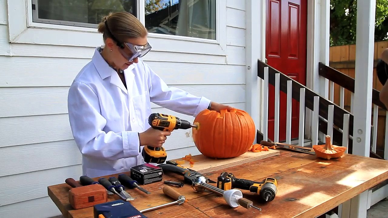 Como fazer uma abóbora do Halloween!