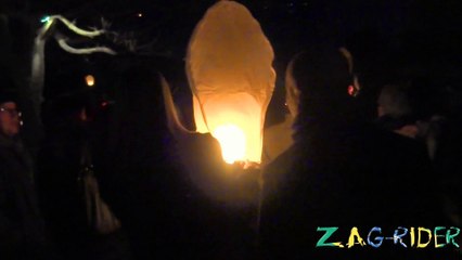 Lacher de Lanternes Thaïllandaises à Althen des Paluds