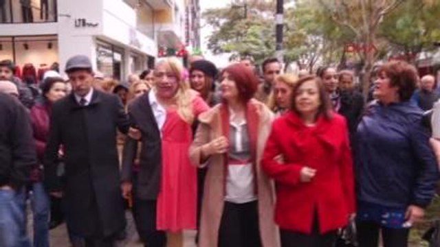 İlyas Salman, Tek Bedende İki Cinsi Yansıttı, Kadına Şiddete Dikkat Çekti