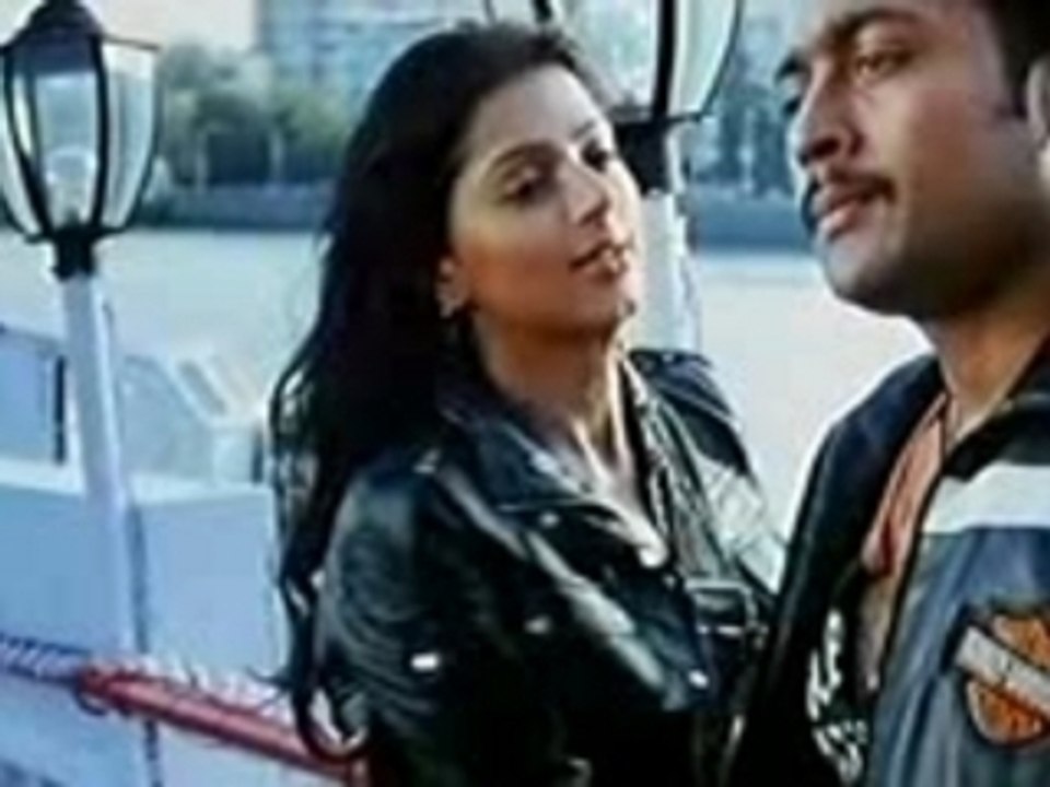 Sillunnu Oru Kadhal_Machakari