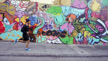 Este sem-abrigo corre 2 horas por dia - Saiba porquê!