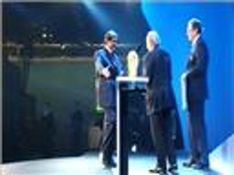 الفيفا يبرئ روسيا وقطر من دفع رِشى