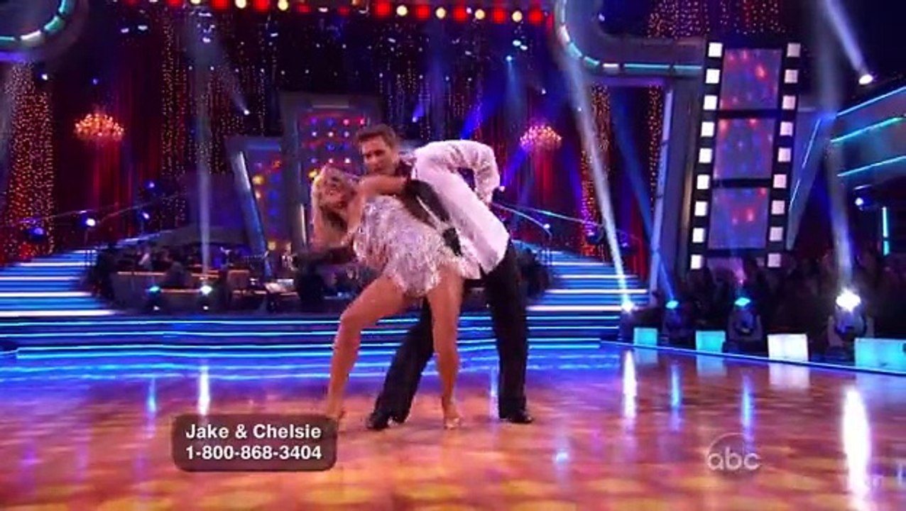 Jake Pavelka & Chelsie Hightower - Cha Cha Cha...
