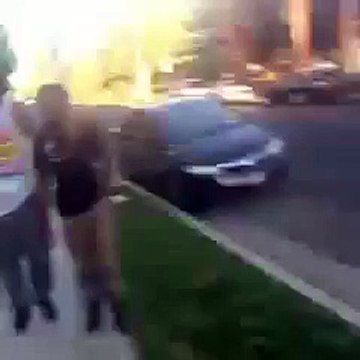 BestShortVideos How girls react to guys VS How guys react to girls