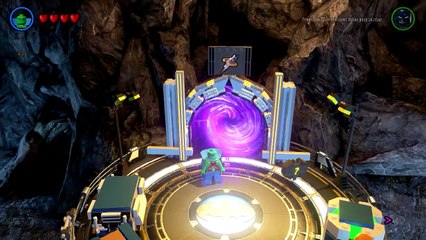 Lego Batman 3 | Adam West em Perigo | Batcaverna | RazuchiTV | Desde o Atari