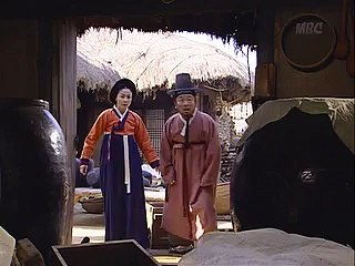 대학생 김선유(23)씨는부천키스방 ‘옥탑방’수원키스방99노원립카페335나섰다.