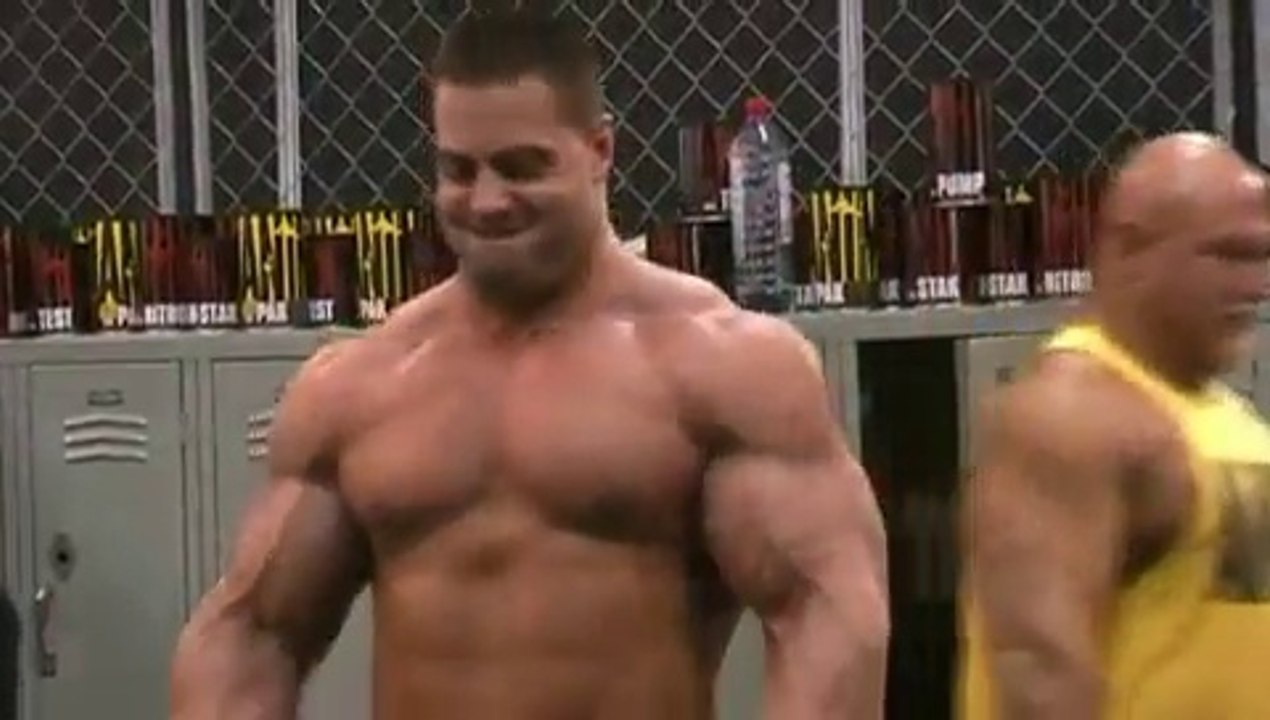 Evan Centopani Expo Pump and Flex Armory