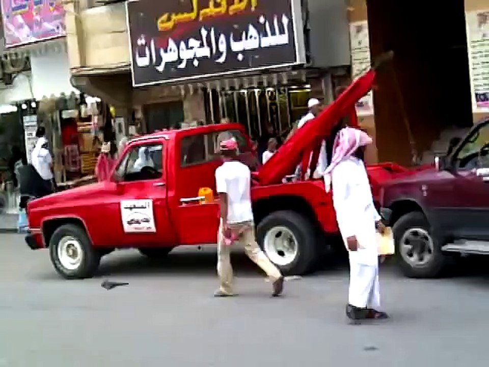 Makkah Hotels Demonstration ( B ) SHAHRAH-E-IBRAHIM KHALIL( Wali Travel & Tours)Jun2012