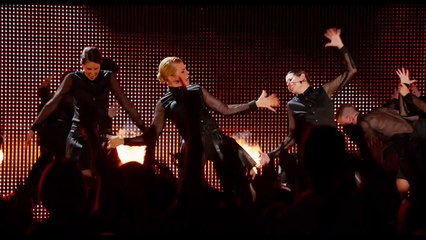 Pitch Perfect 2: Trailer HD VO st fr