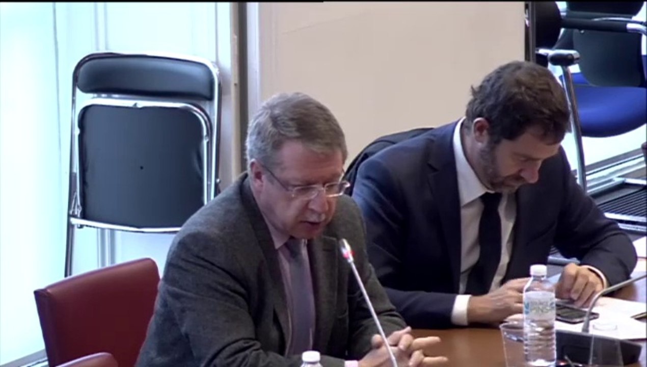 Le défenseur des droits, frais de justice, 19 novembre 2014