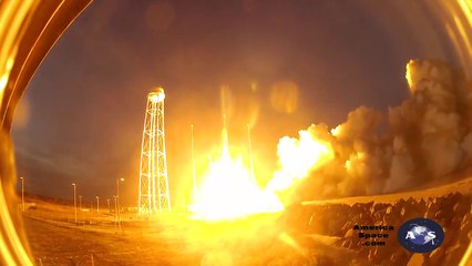 Nouvelles image de l'explosion de la fusée Antares : terrifiant!