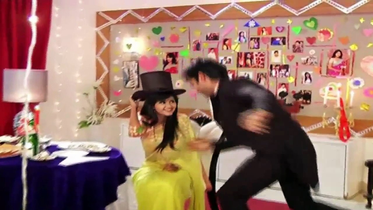 Aur Pyaar Ho Gaya : Raj and Avni's honeymoon