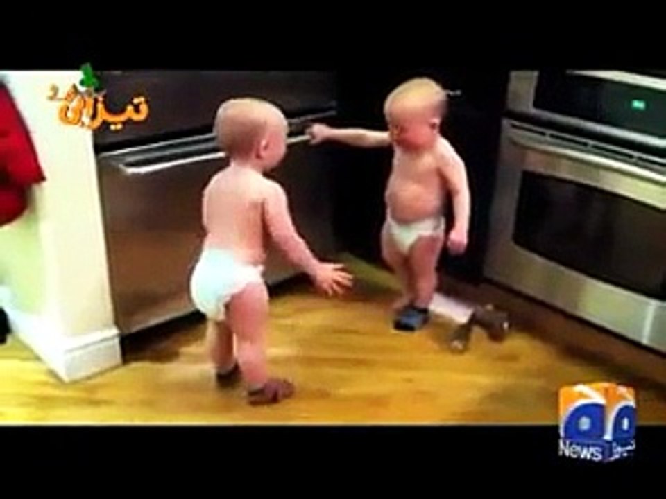 Tezabi Totay -- Nawaz Sharif and Imran khan -- Punjabi totay
