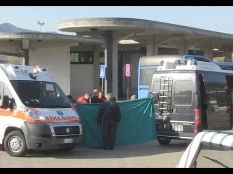 Fisciano (SA) - Investita dal bus nel campus universitario, morta studentessa -2- (24.11.14)