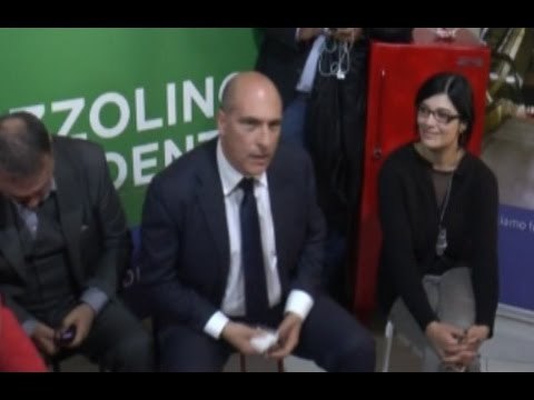 Napoli - Regionali, Cozzolino candidato alle primarie Pd -2- (24.11.14)