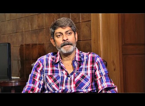 Pilla Nuvvu Leni Jeevitham Special Interview with Jagapathi Babu 1