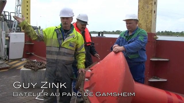 WIKHYDRO - Pose bouée sur le Rhin