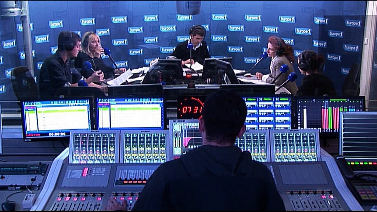 Sarkozy, maires en colère, Canteloup... Voici le zapping matin !