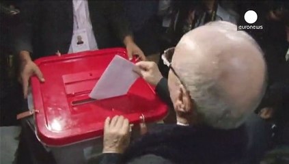 Tunísia: a "velha guarda" destrona Marzouki na primeira volta das presidenciais