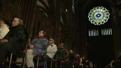 A Strasbourg, les fidèles suivent l'intervention du Pape