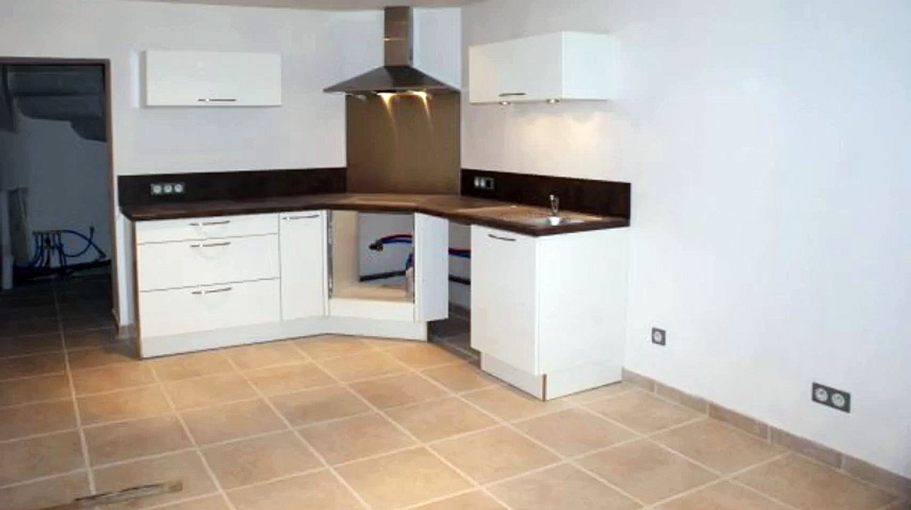 A louer - Maison/villa - St Etienne Du Gres (13103) - 2 pièces - 49m²