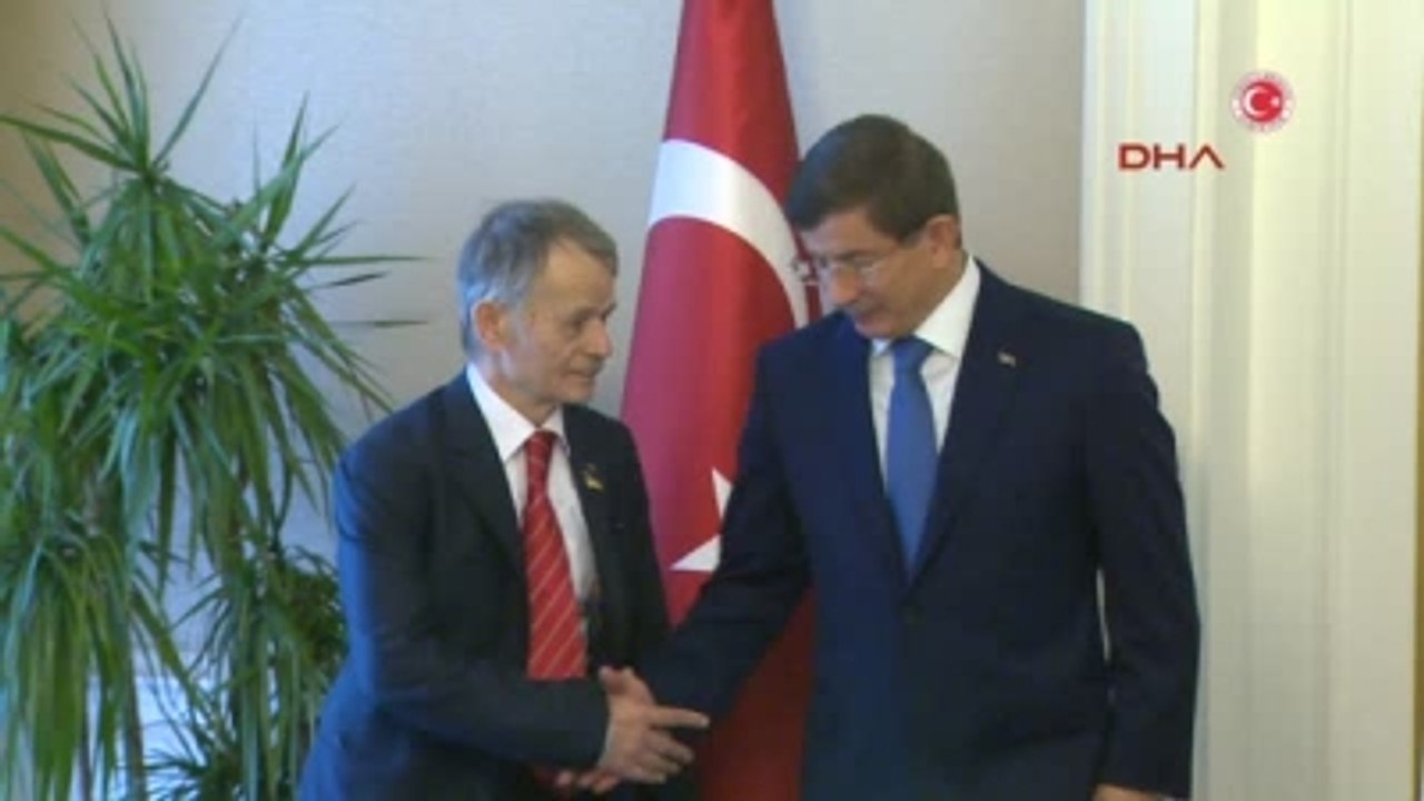 Dha Ankara- Başbakan Davutoğlu Kırım Tatar Lideri Kırımoğlu ve Beraberindeki Heyetini Kabul Etti