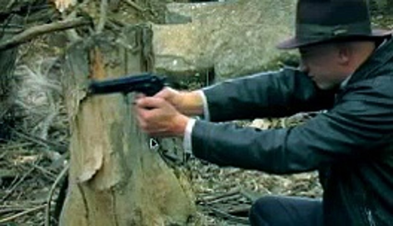 VIDEO COPILOT - 21. Simulated Lighting - After Effects Tutorials, Plug-ins and Stock Footage for Post Production Professionals