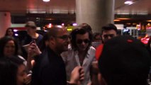 Harry Styles, Zayn Malik Mobbed At LAX