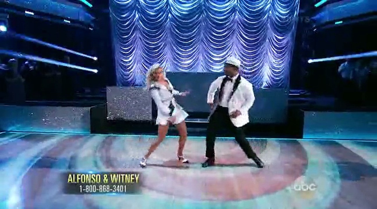 Alfonso Ribeiro & Witney Carson - Freestyle