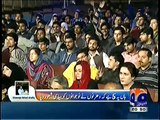 Hamid Mir asks Youth in Live Show, who can solve your problems, Nawaz Sharif, Zardari or Imran Khan ?