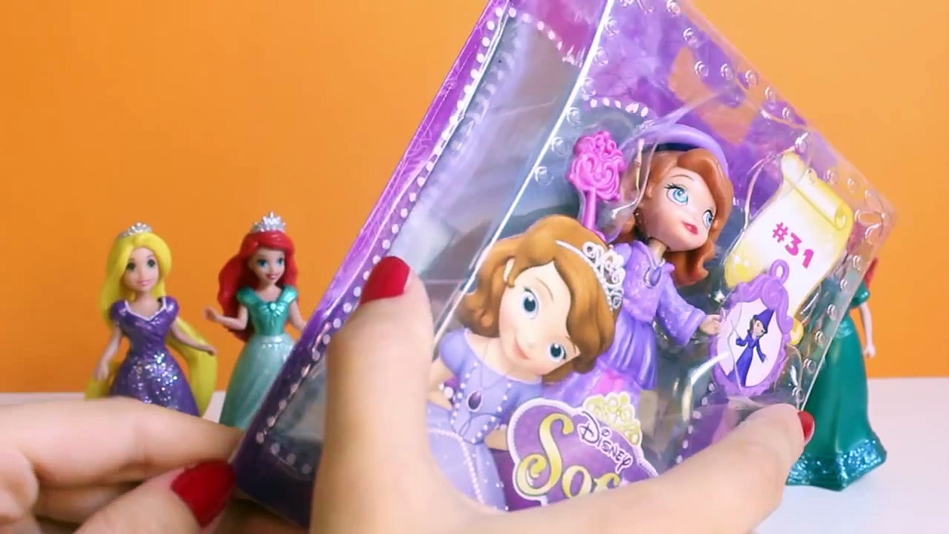 Sorcerer Sofia the First Play Doh Wizard Halloween Costume DIY with Princess  Ariel and Rapunzel - video Dailymotion