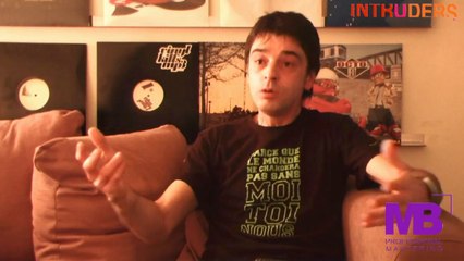 Franck de Villeneuve sur le portail Web et les haut-parleurs du S.P.A.M.E.