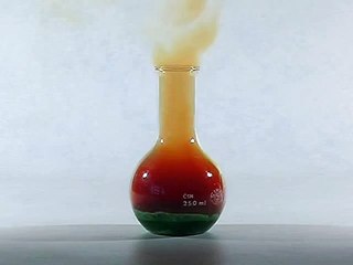 nitrogen dioxide gas