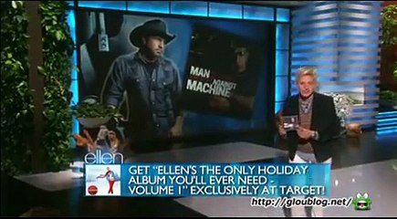 Garth Brooks Performance Nov 25 2014