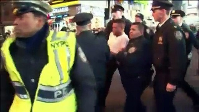 Ferguson : les manifestations gagnent plusieurs grandes villes