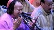 Tum Ek Gorakh Dhanda Ho with Lyrics - Nusrat Fateh Ali Khan - Popular Qawwali 2018|