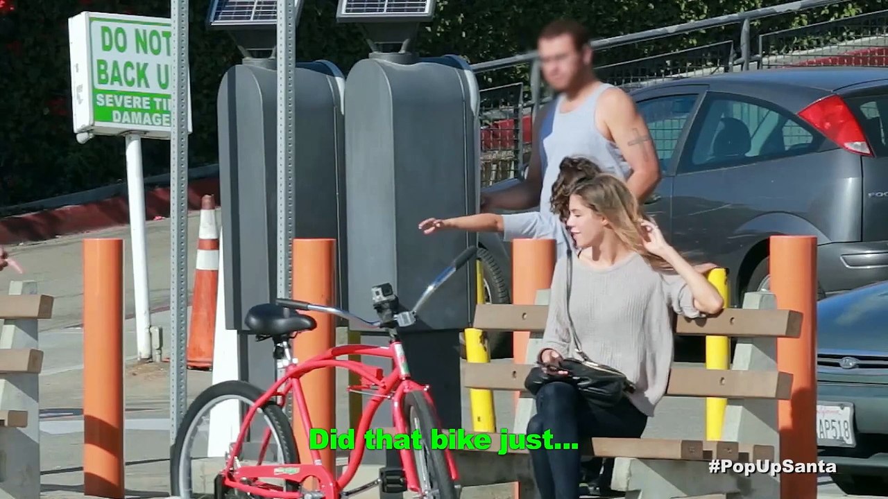 Caméra cachée : le vélo qui roule tout seul