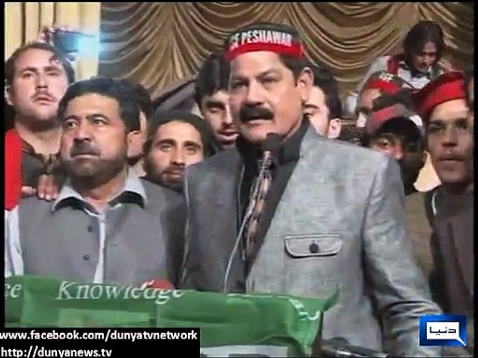 Dunya News - Mismanagement, ruckus mar PTI cultural show in Peshawar