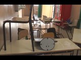 Napoli - Raid vandalico alla scuola 'Galiani', rubati computer e lavagne -1- (25.11.14)