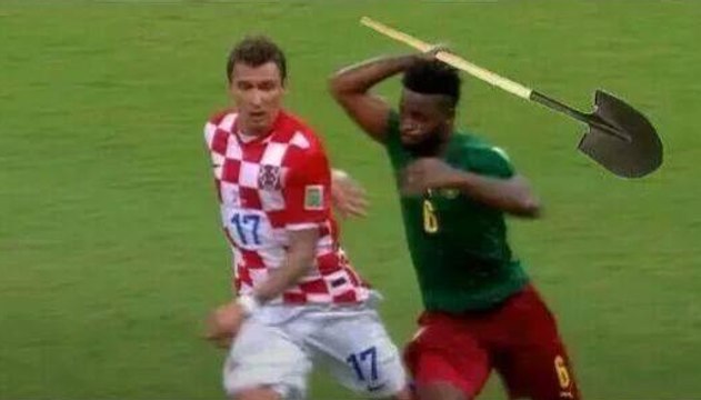 Funny Football Moments- Cristiano RONALDO, Lionel MESSI, Balotelli, Referee -