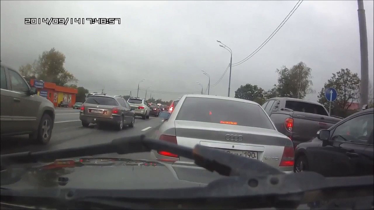 Como nunca ter problemas no trânsito!