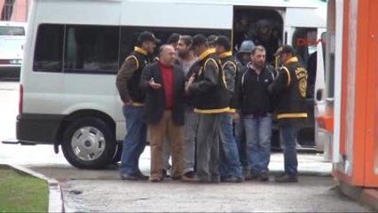 Adana Kumar Oynanan Partinin 9 Yöneticisine Binaya Yaklaşmama Cezası