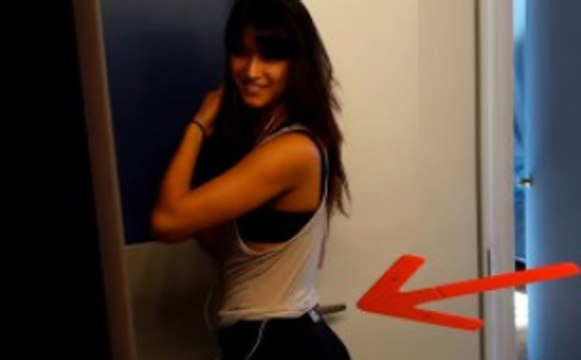 Caméra planquée dans son pantalon pour griller les mateurs