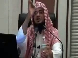 شيخ يؤكد أنه هناك إعجاز في حديث الذباب !