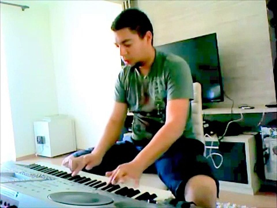 Bourreé in E minor (BWV 996)   J. S. Bach (baroque arrangement)